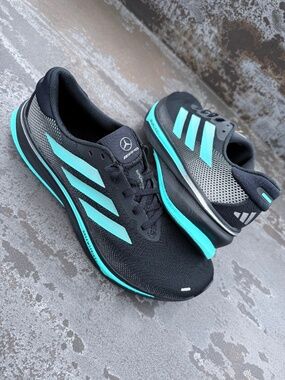 New Mercedes-AMG Petronas F1 x Adidas Supernova Rise 2 Trainers